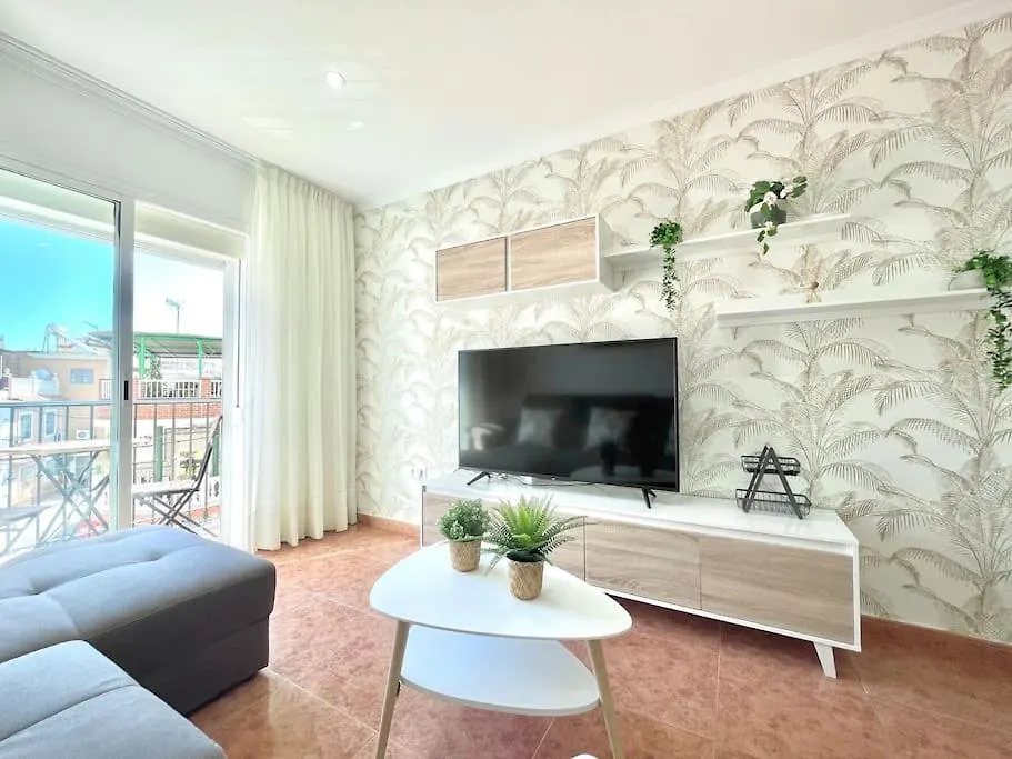 Lafrenchtouch - Centrico Y Moderno Cerca Del Tren Apartment Benalmadena 0*,