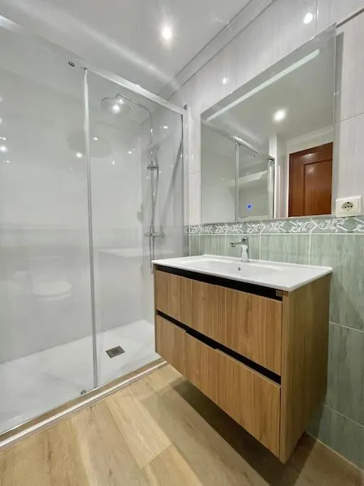 Lafrenchtouch - Centrico Y Moderno Cerca Del Tren Apartment Benalmadena
